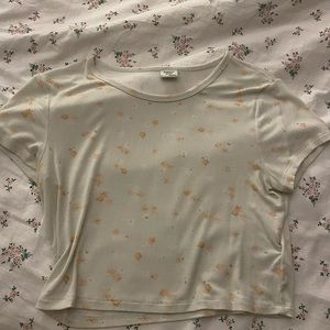 Sunday Best Floral Short Sleeve T-shirt - light green base w pink/orange flowers